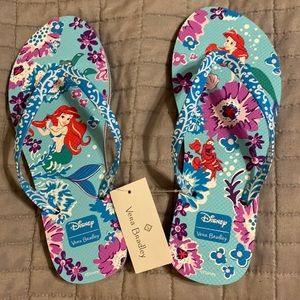 Brand new Ariel Vera Bradley flip flops